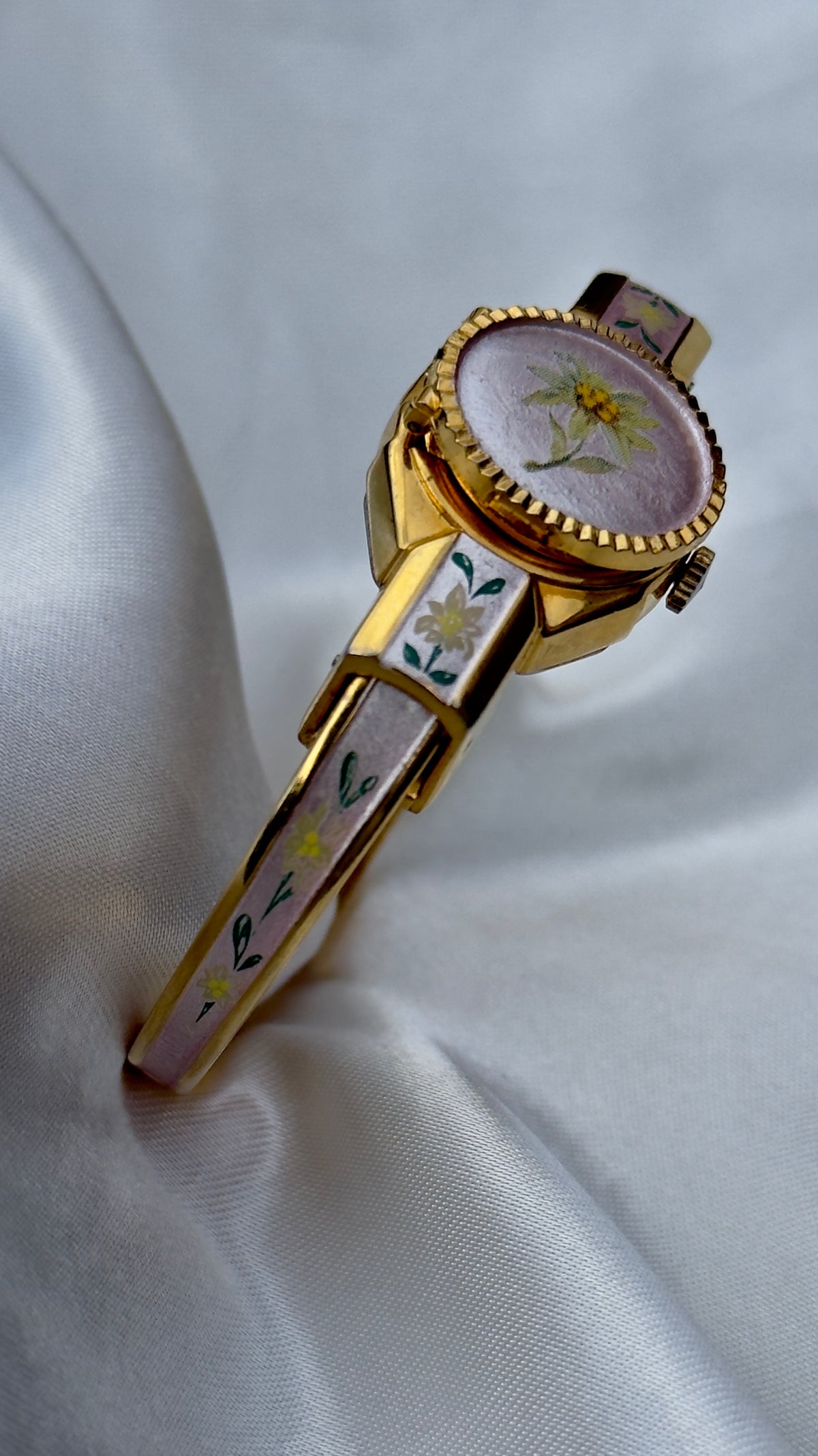 Hanowa Peekaboo vintage watch