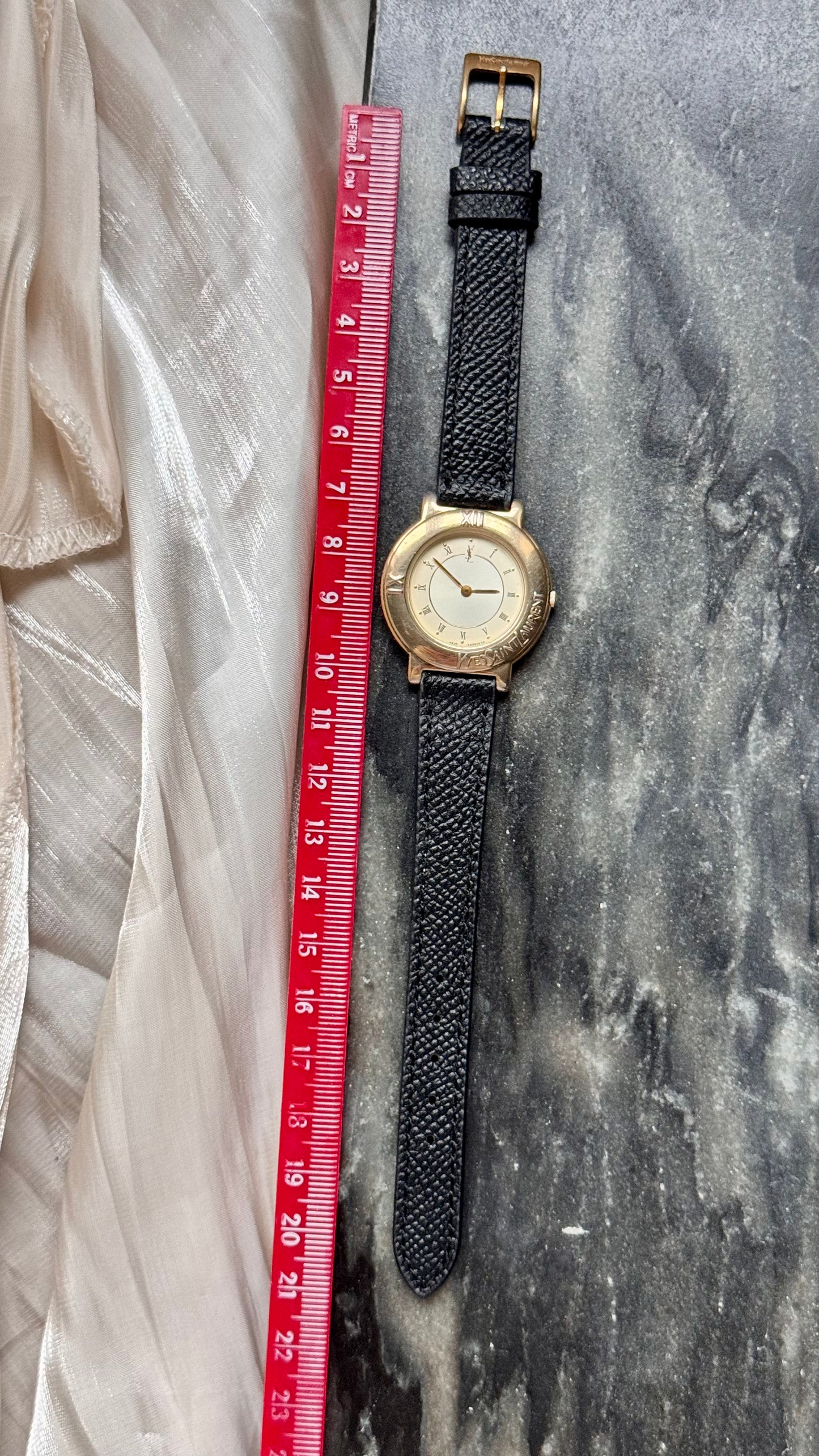 Yves Saint Laurent vintage watch (YSL) 1990s - Bespoke genuine leather