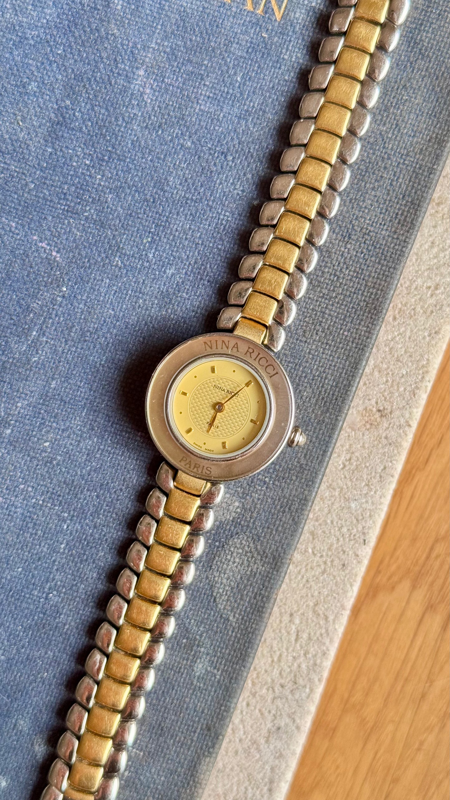 Nina Ricci vintage watch