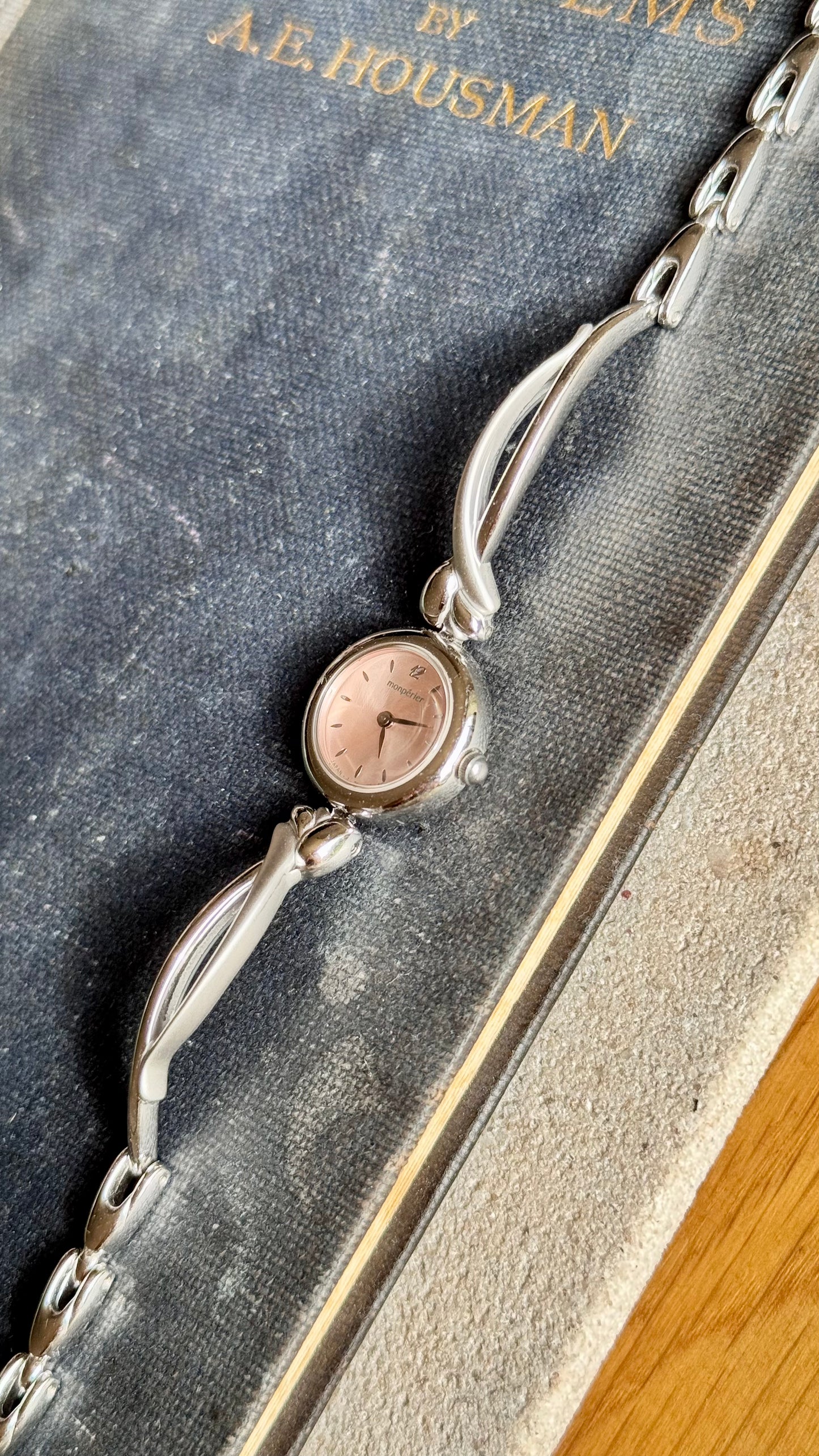 Monpérier - Ricoh Vintage Watch 1990s