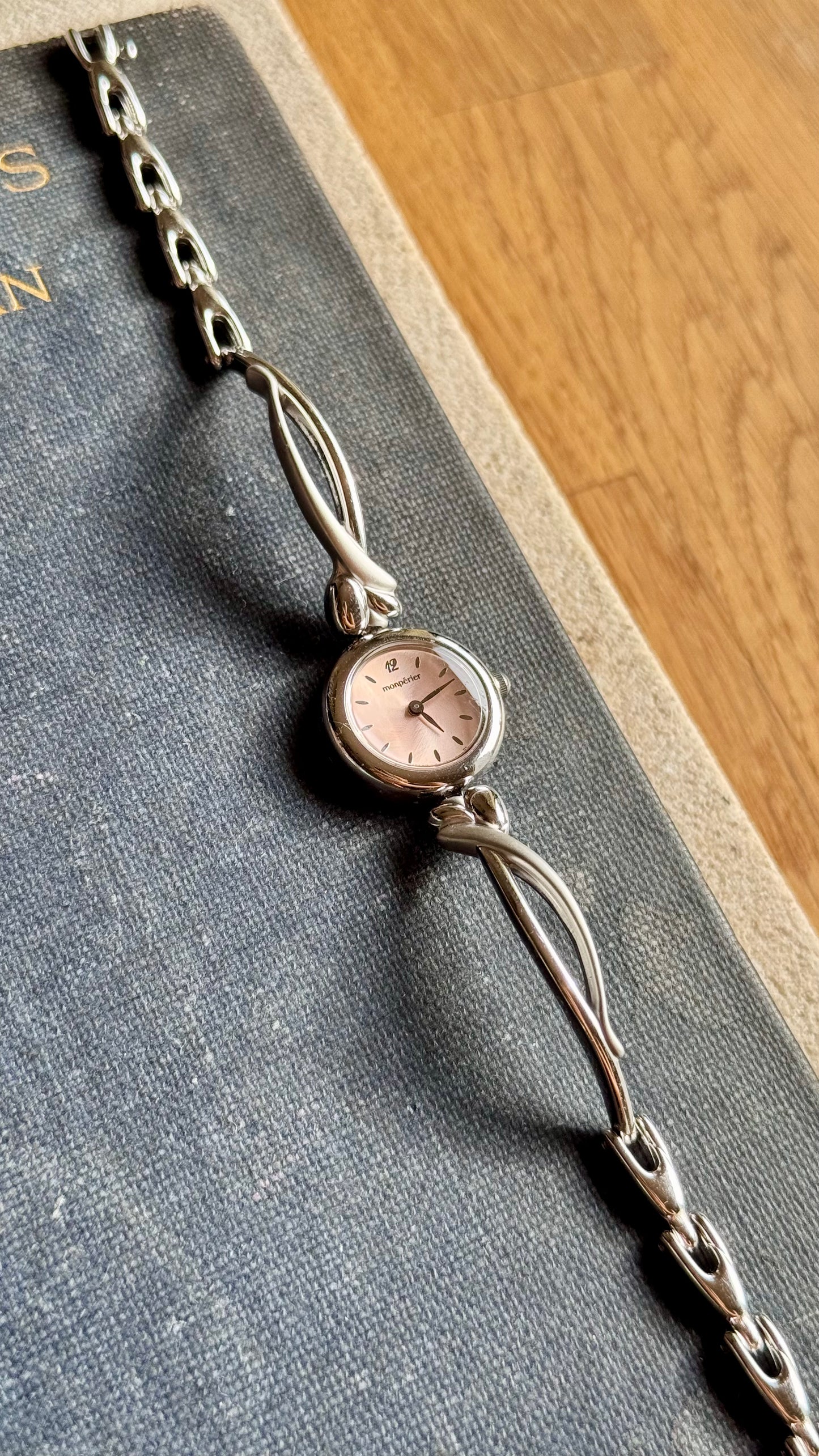 Monpérier - Ricoh Vintage Watch 1990s