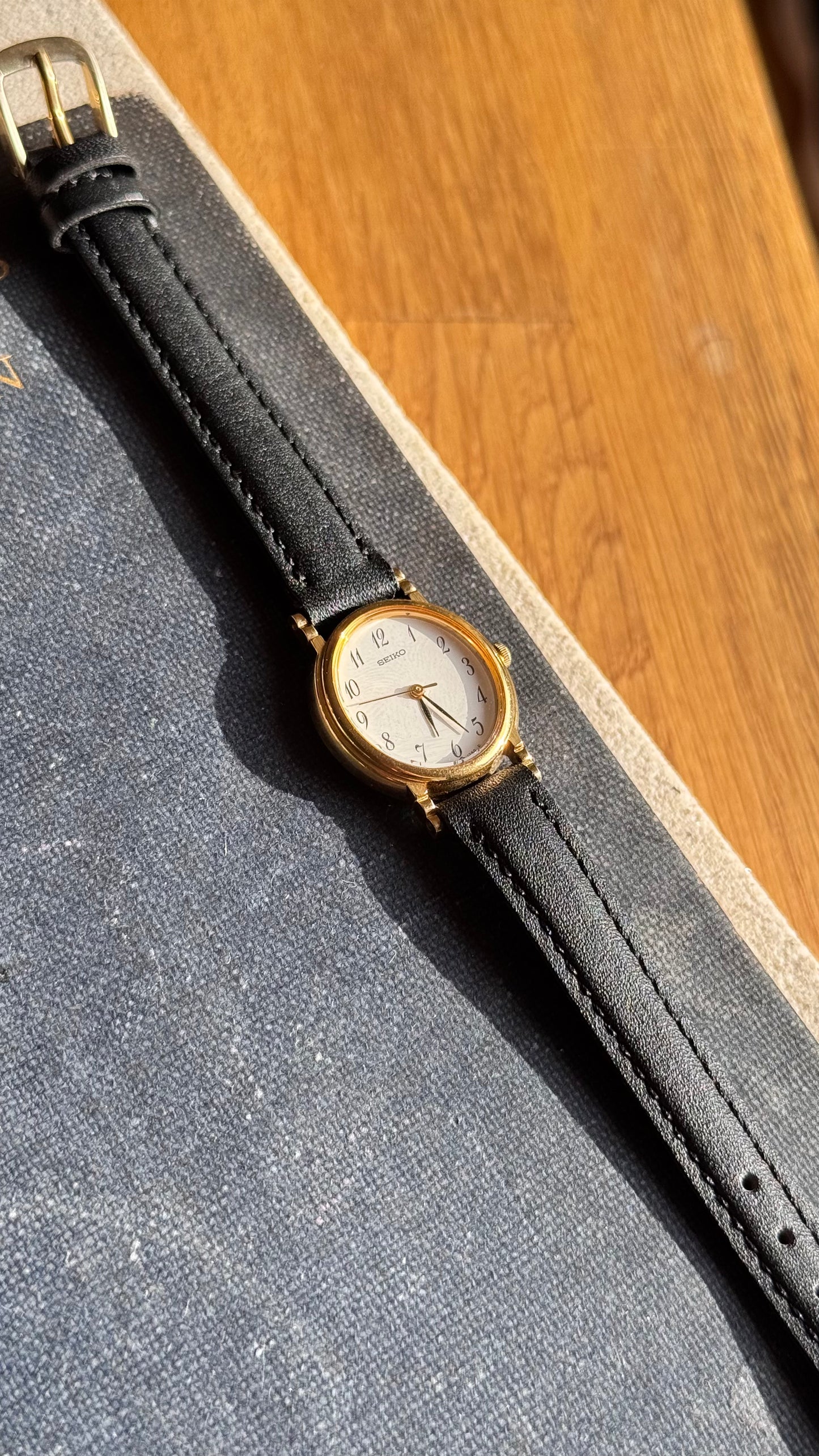 Classic Seiko Stepped Case Vintage Watch 1990 - Gold Plated