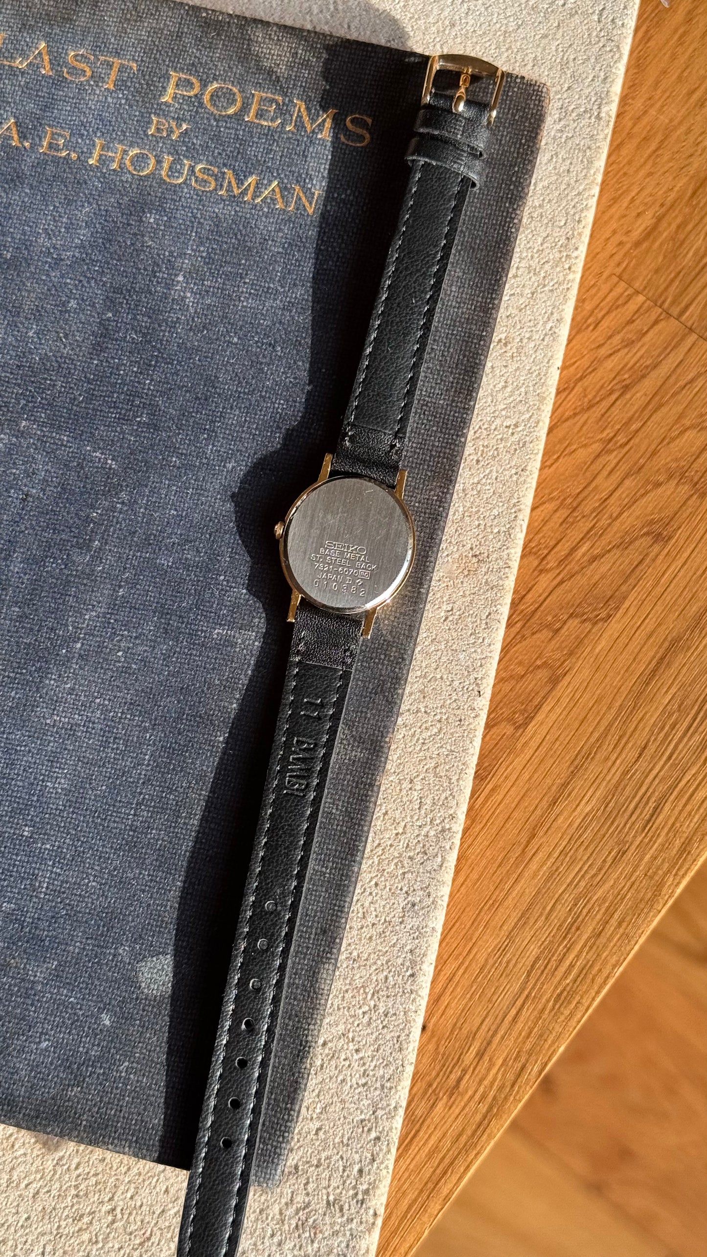 Classic Seiko Stepped Case Vintage Watch 1990 - Gold Plated