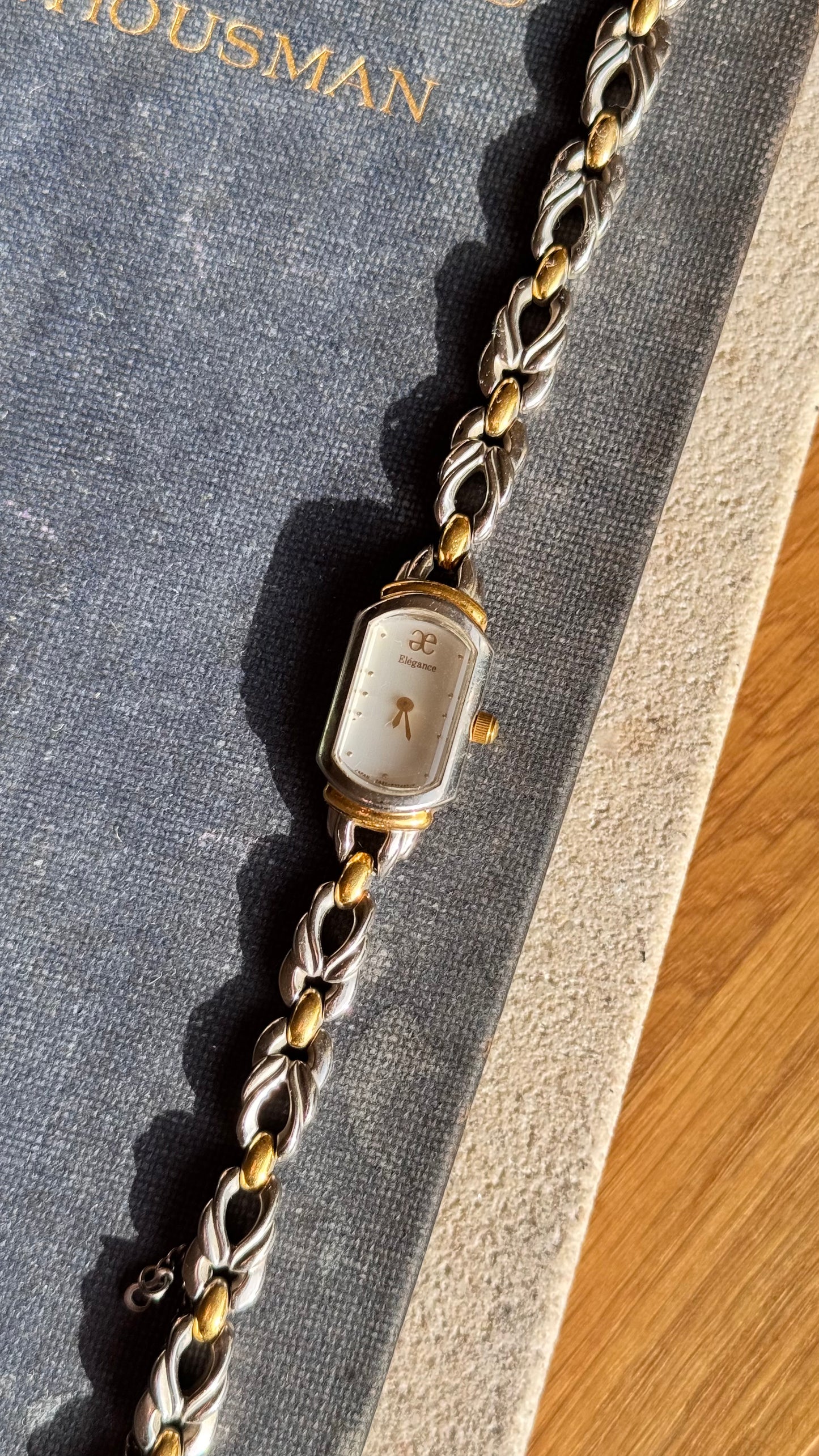 Super rare 1995 Vintage Citizen Elégance Watch