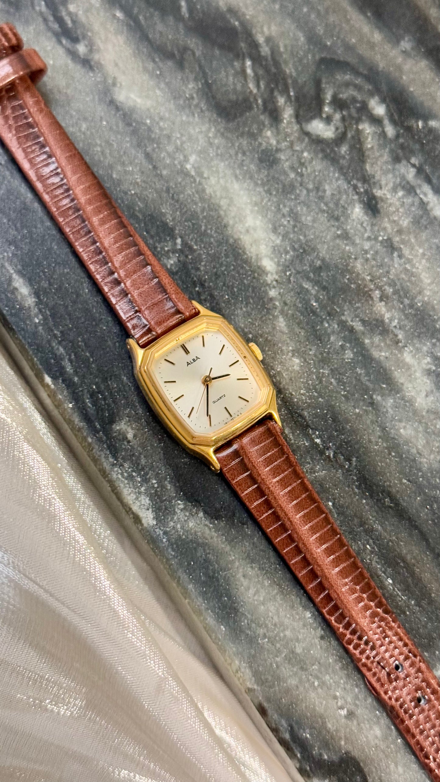 Seiko Alba vintage watch 1990