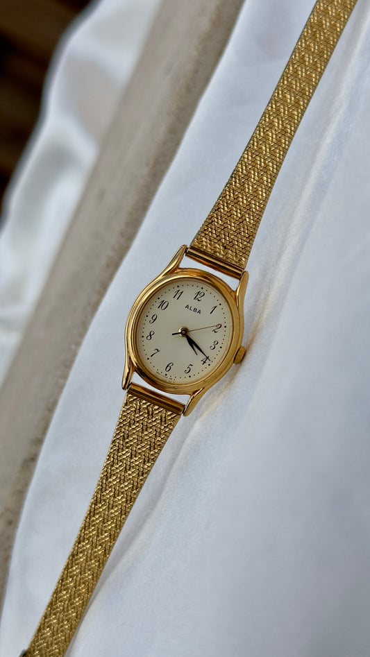 Seiko Alba Vintage Watch 1998 - Oval Dial, near mint