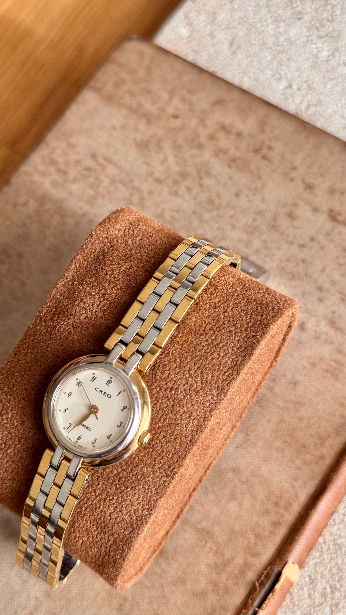 1990 Vintage Seiko Creo Watch - Near mint condition