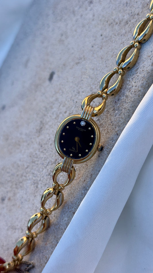 Gianni Accardi Milano Vintage Watch 1990s - Oval Dial
