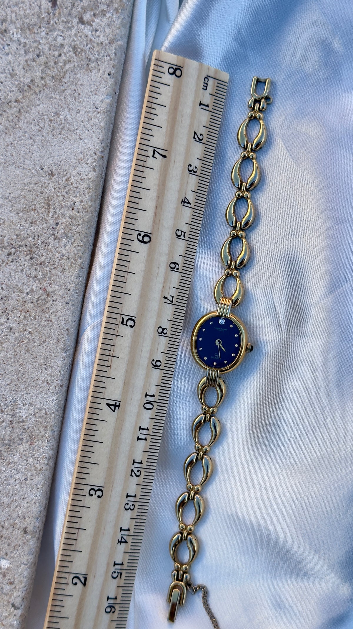 Gianni Accardi Milano Vintage Watch 1990s - Oval Dial