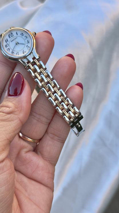 Classic Seiko Oval Vintage Watch 1997
