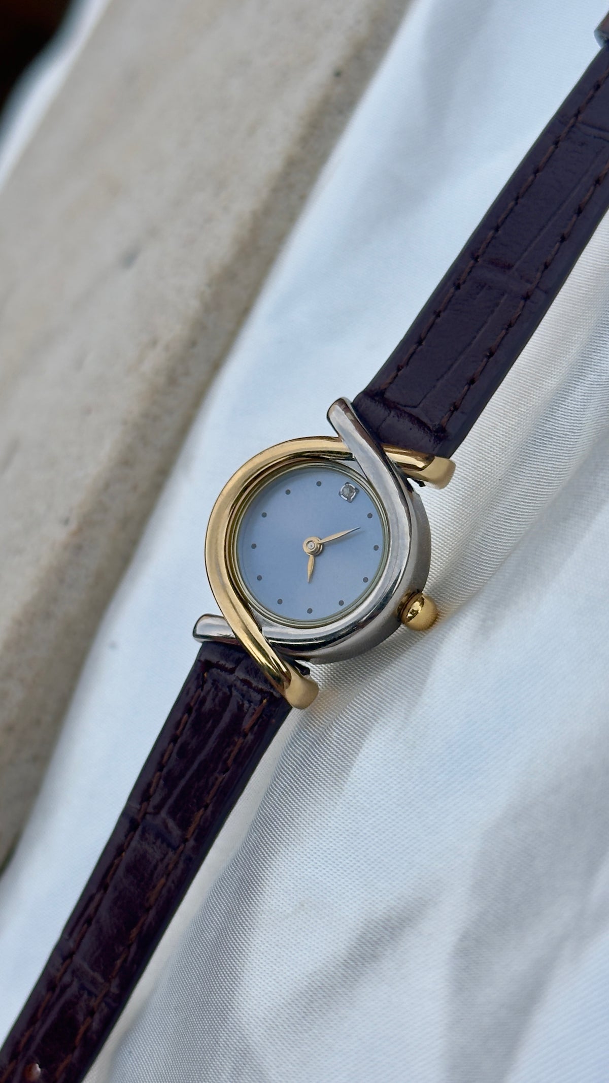 Vintage 1990s Citizen Pola Watch - Two-toned Case, Genuine Handmade Leather
