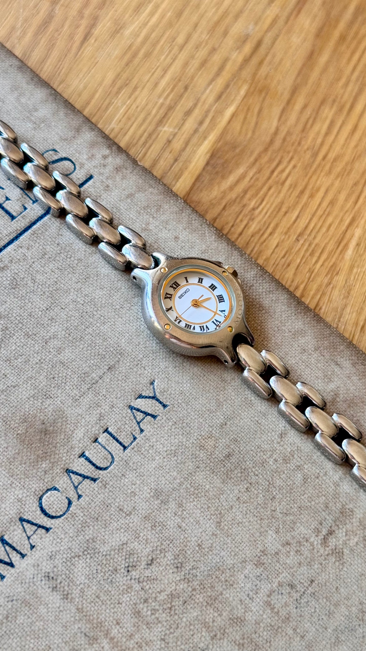 Vintage Seiko Moorea Watch 1988