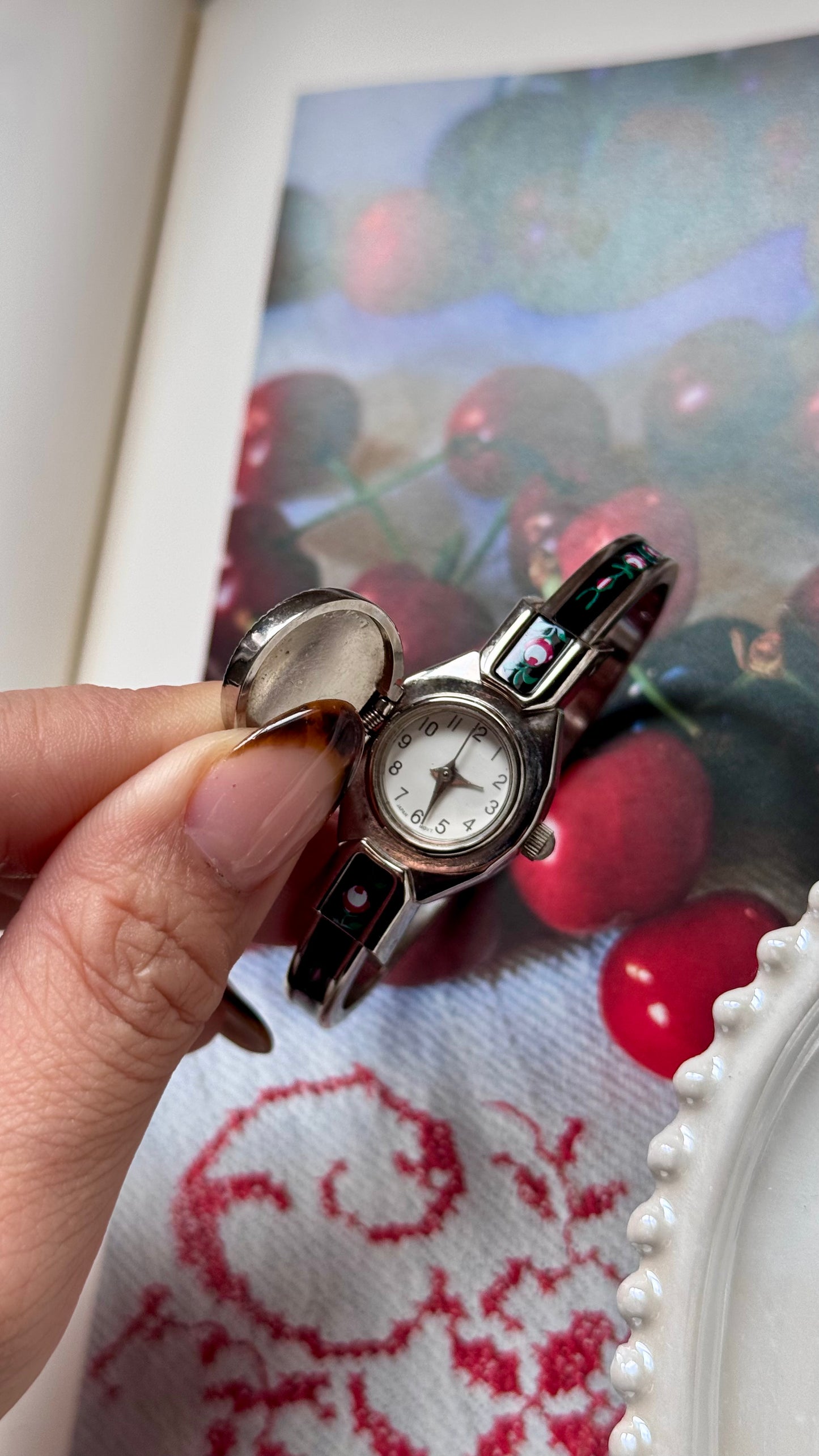 Peek-a-boo Watch Collection