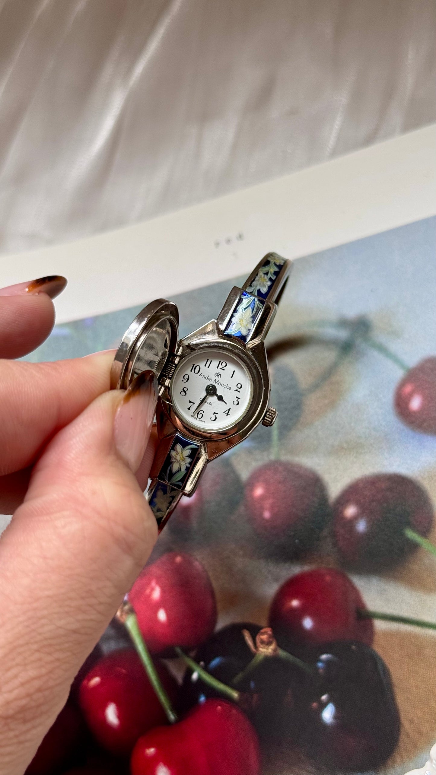 Vintage André Mouche Peekaboo Watch