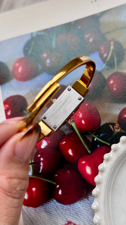 André Mouche Peekaboo vintage watch