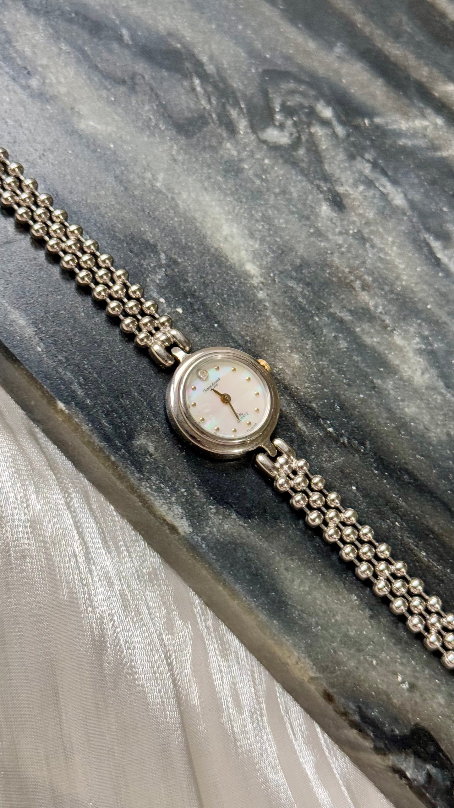 Vintage Gianni Accardi Milano Italy Watch -  Mother Of Pearl Dial