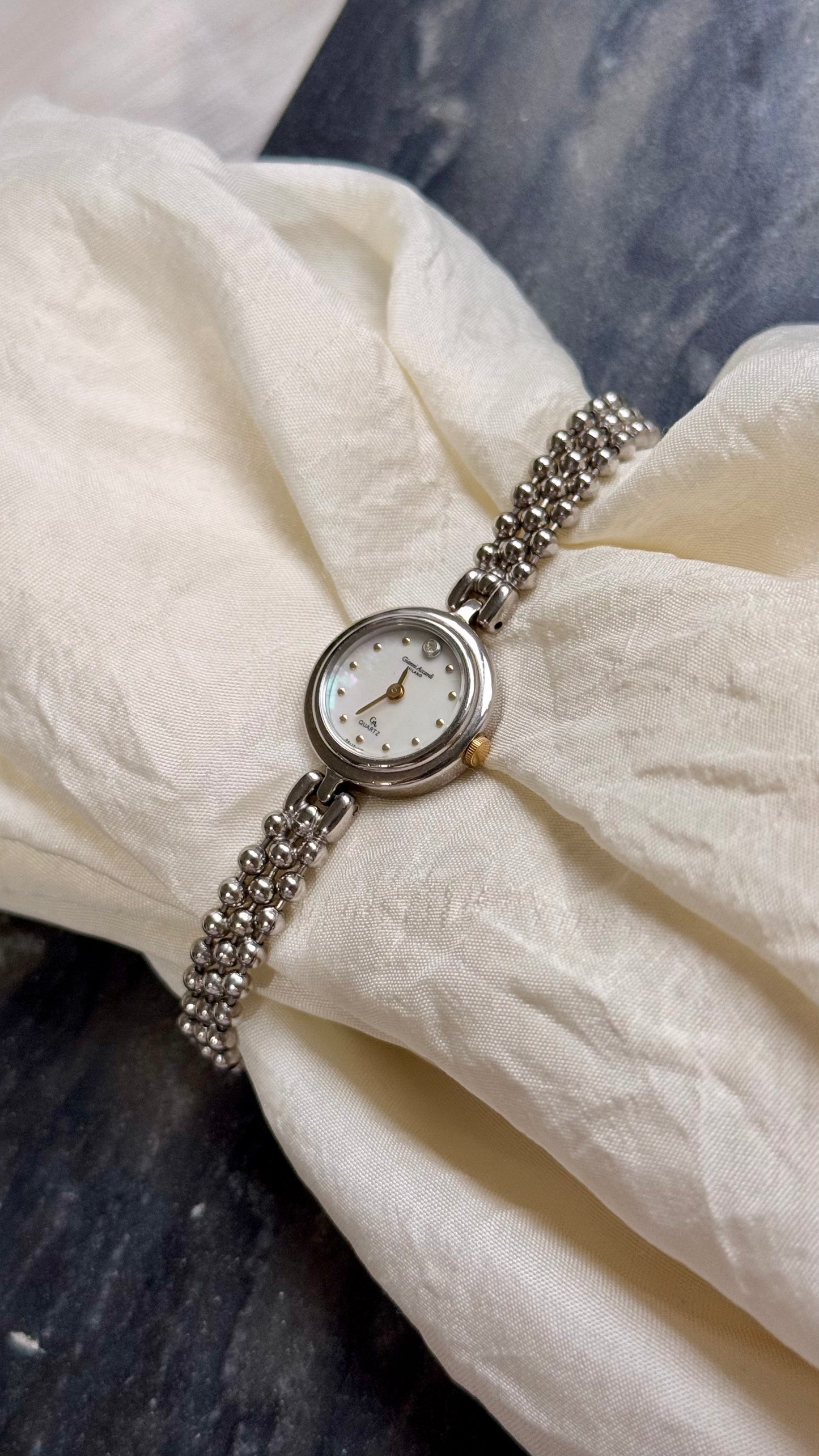 Vintage Gianni Accardi Milano Italy Watch -  Mother Of Pearl Dial