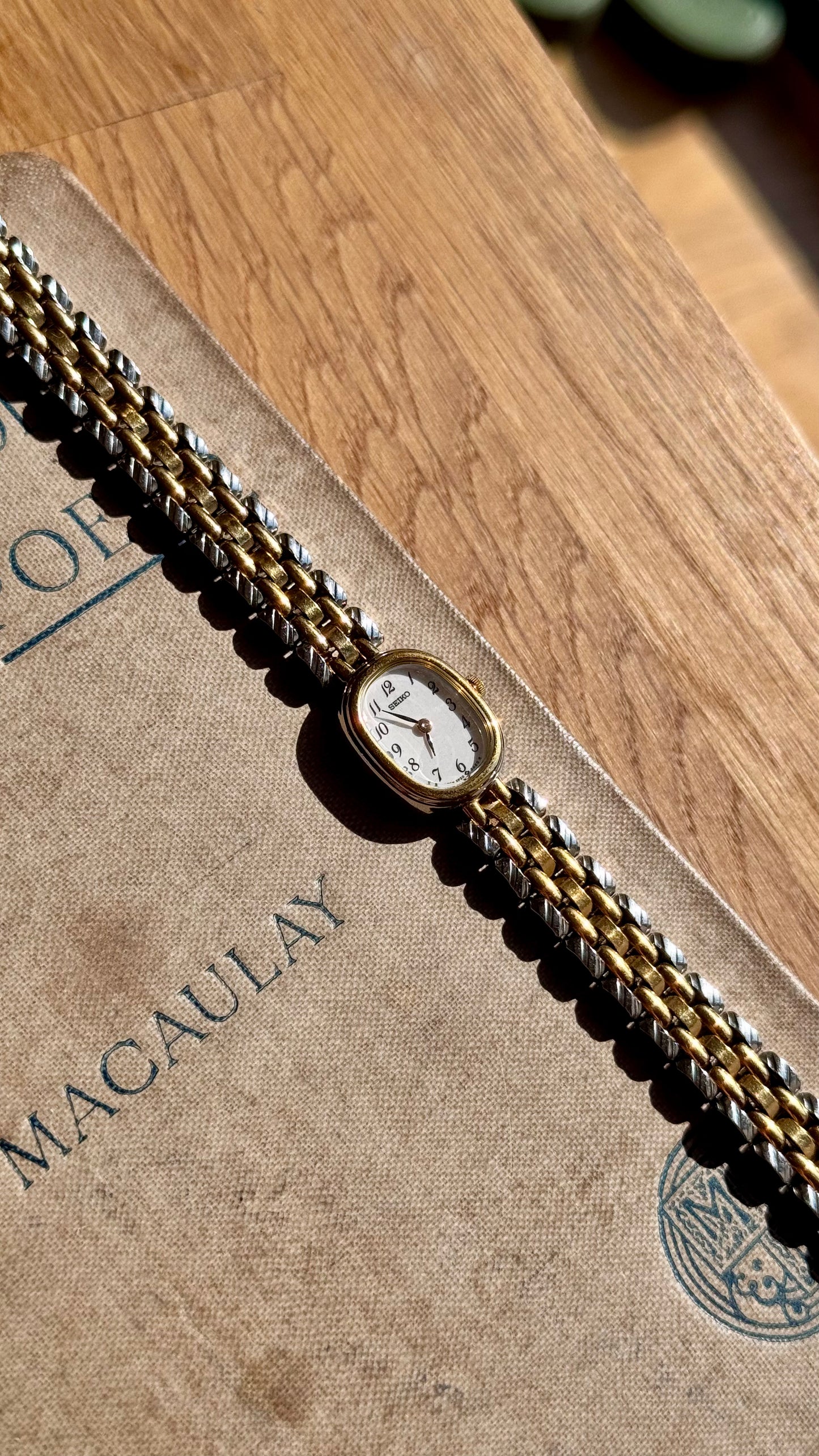 1999 Classic Seiko Vintage Watch - Near mint