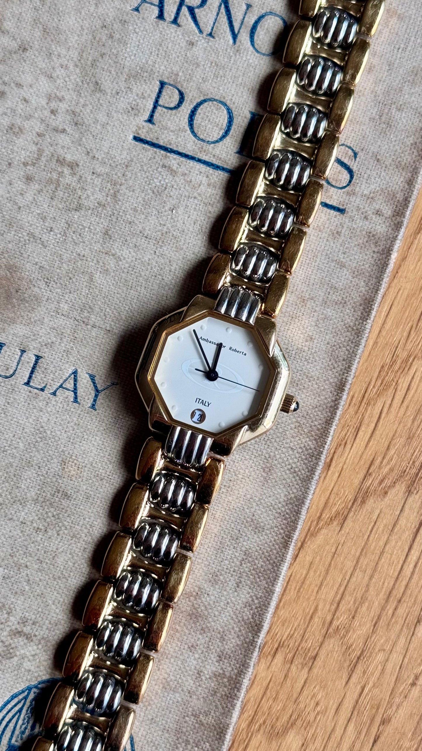 1990s Ambassador Roberta Vintage Watch - Swiss Made