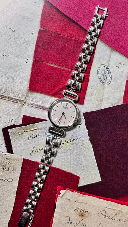 Seiko Silver Tone Vintage Watch Collection -  Clean Girl Aesthetic