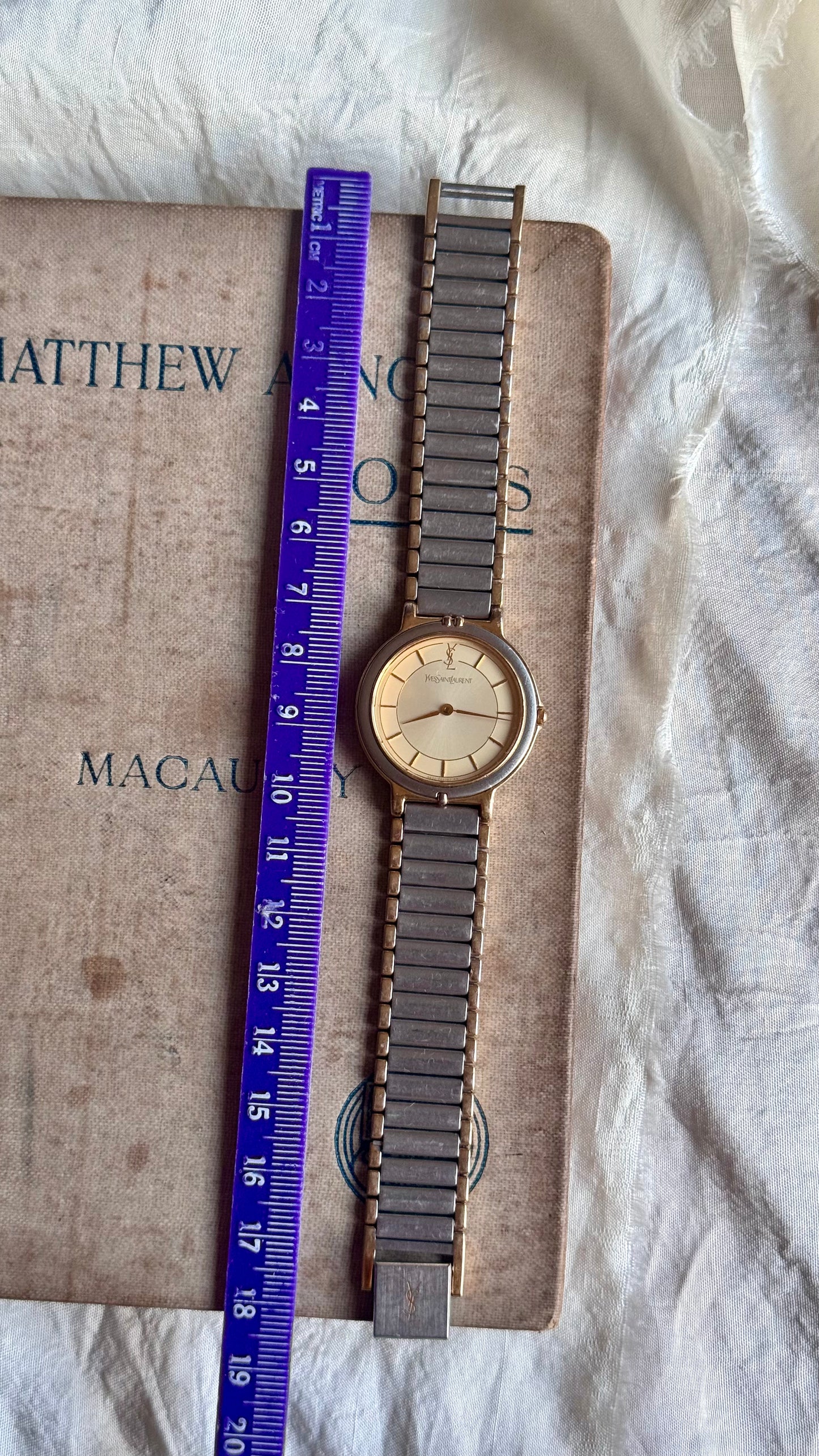 Yves Saint Laurent vintage watch (YSL) 1990s