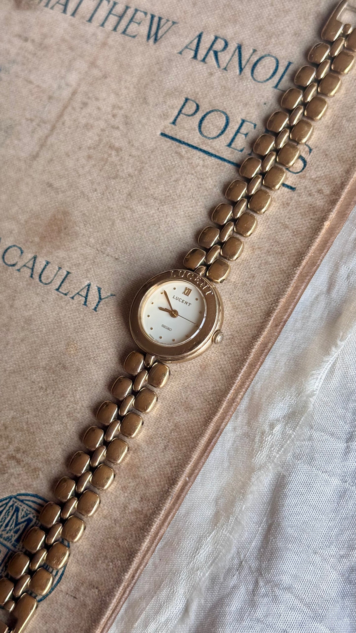 1991 Seiko Lucent Vintage Watch
