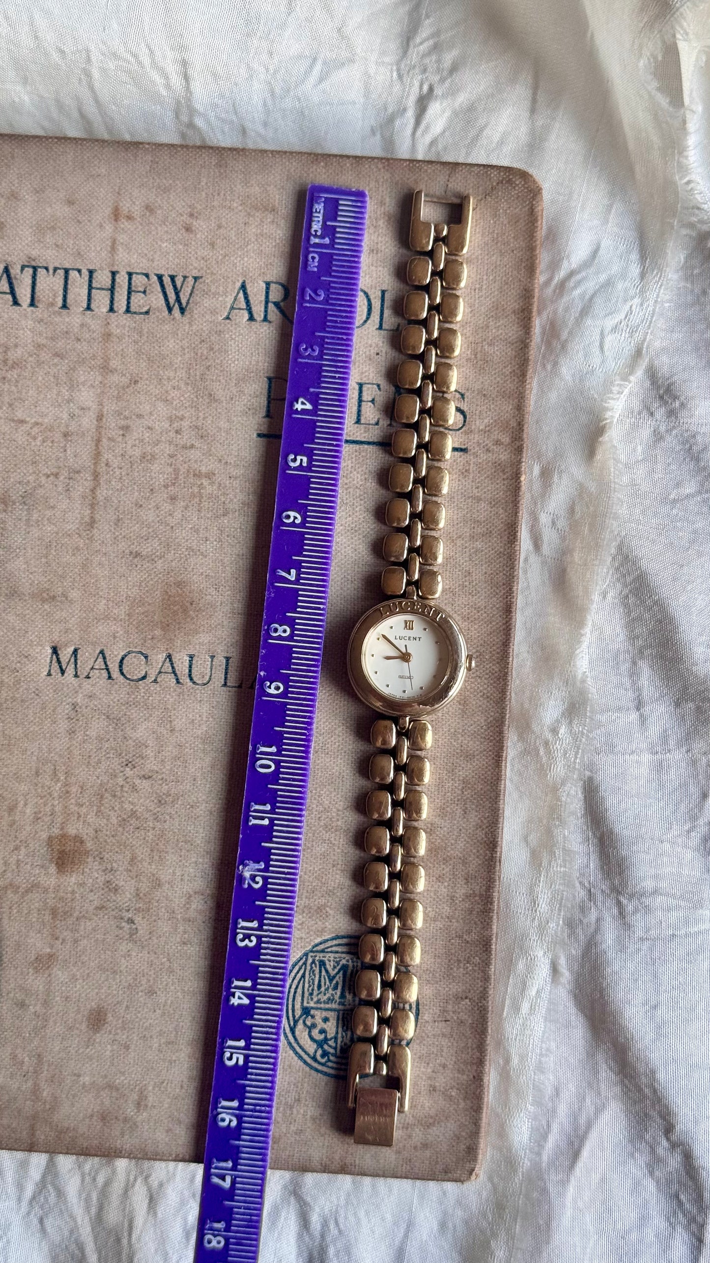 1991 Seiko Lucent Vintage Watch
