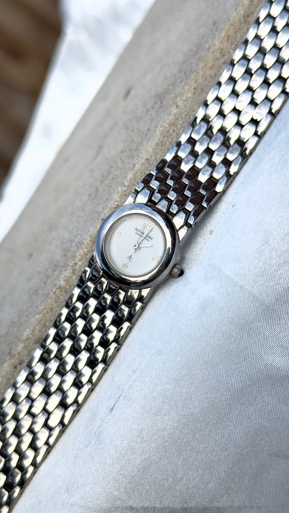 Alpha Cubic Collection vintage watch