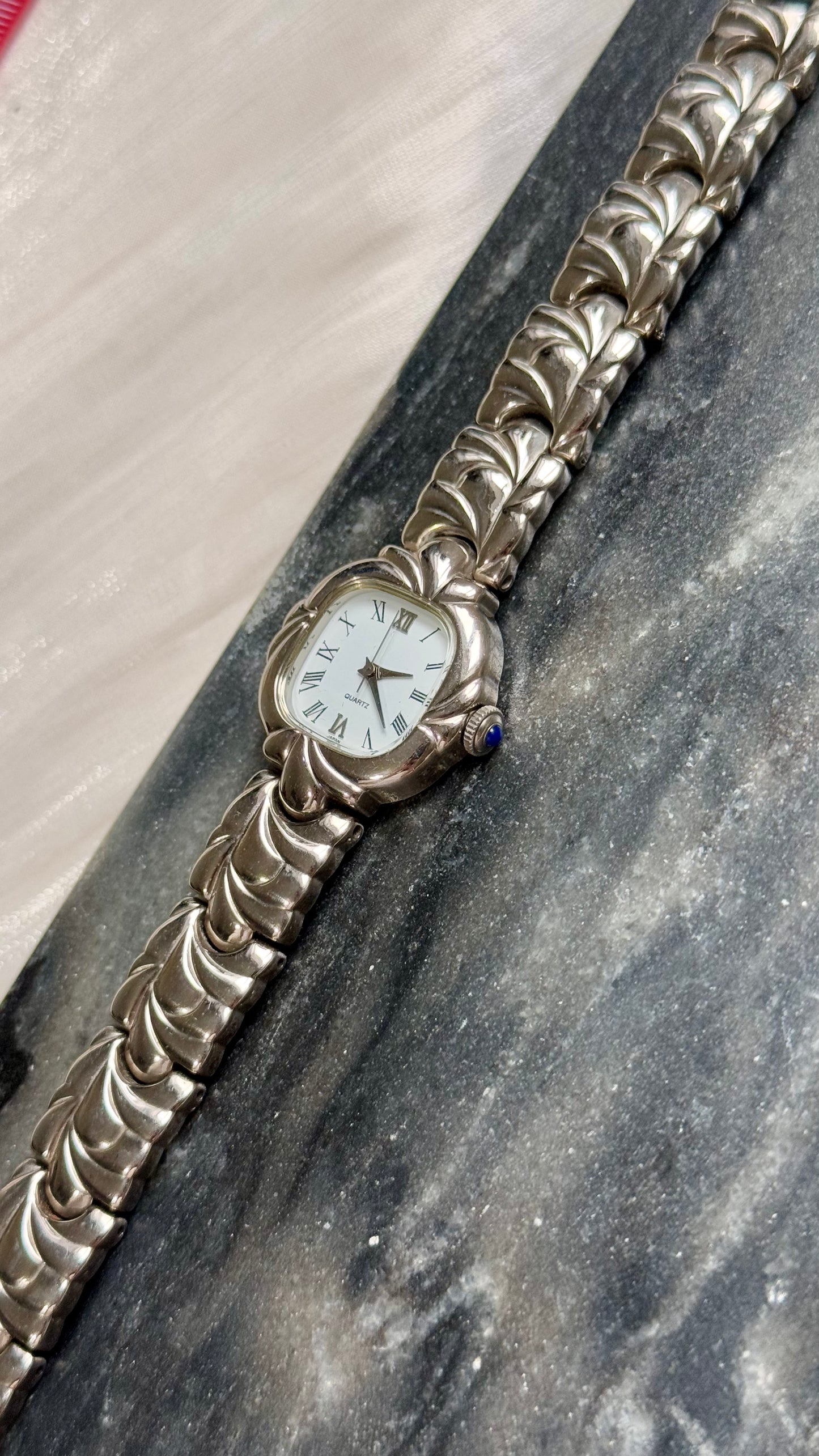 Noevir vintage watch