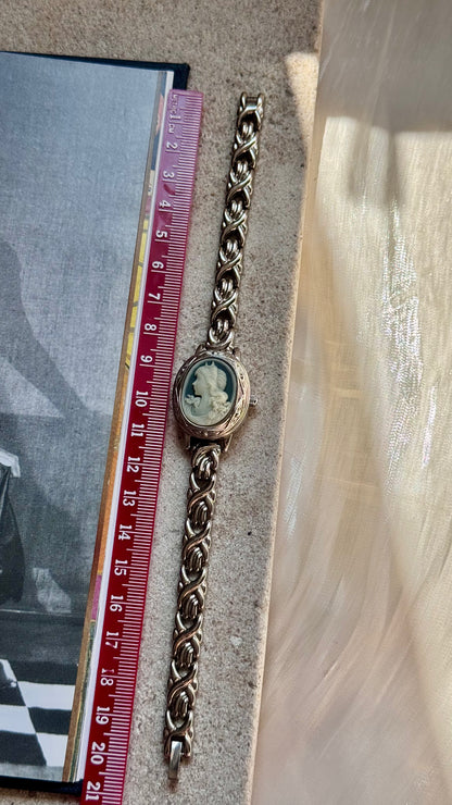 Valentino Michelle Cameo Peekaboo vintage ladies watch