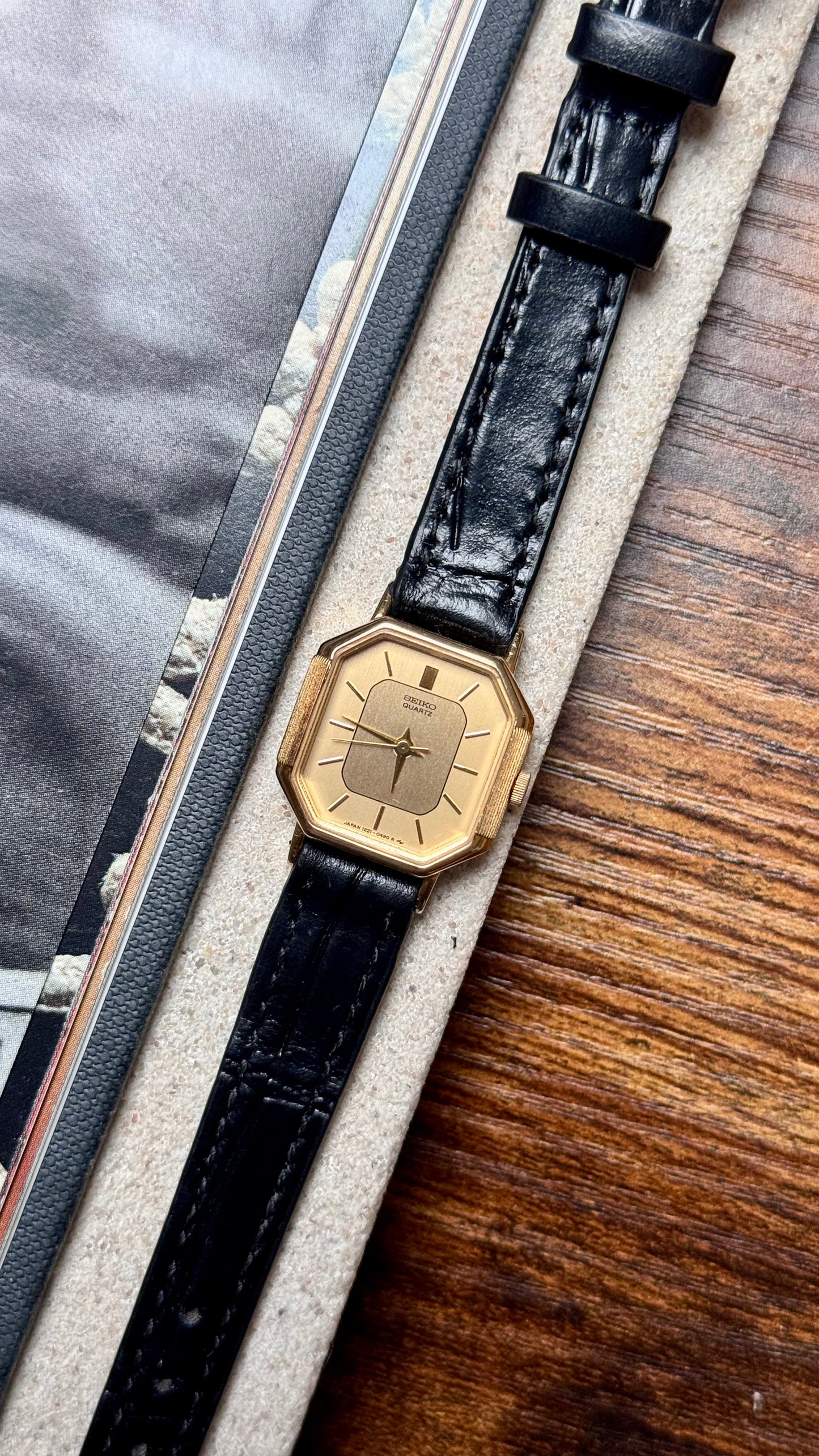 Classic Seiko Vintage Watch 1993 - Gold plated case, gold-filled buckle