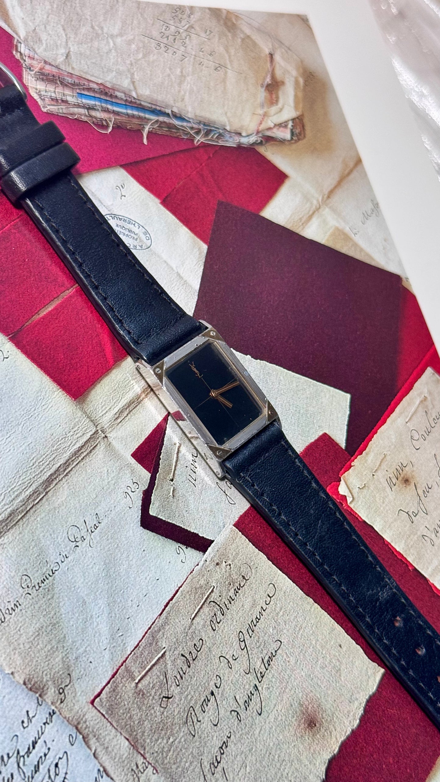 Yves Saint Laurent vintage watch (YSL)