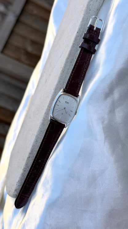 Vintage Seiko Chariot Tank Watch 1978