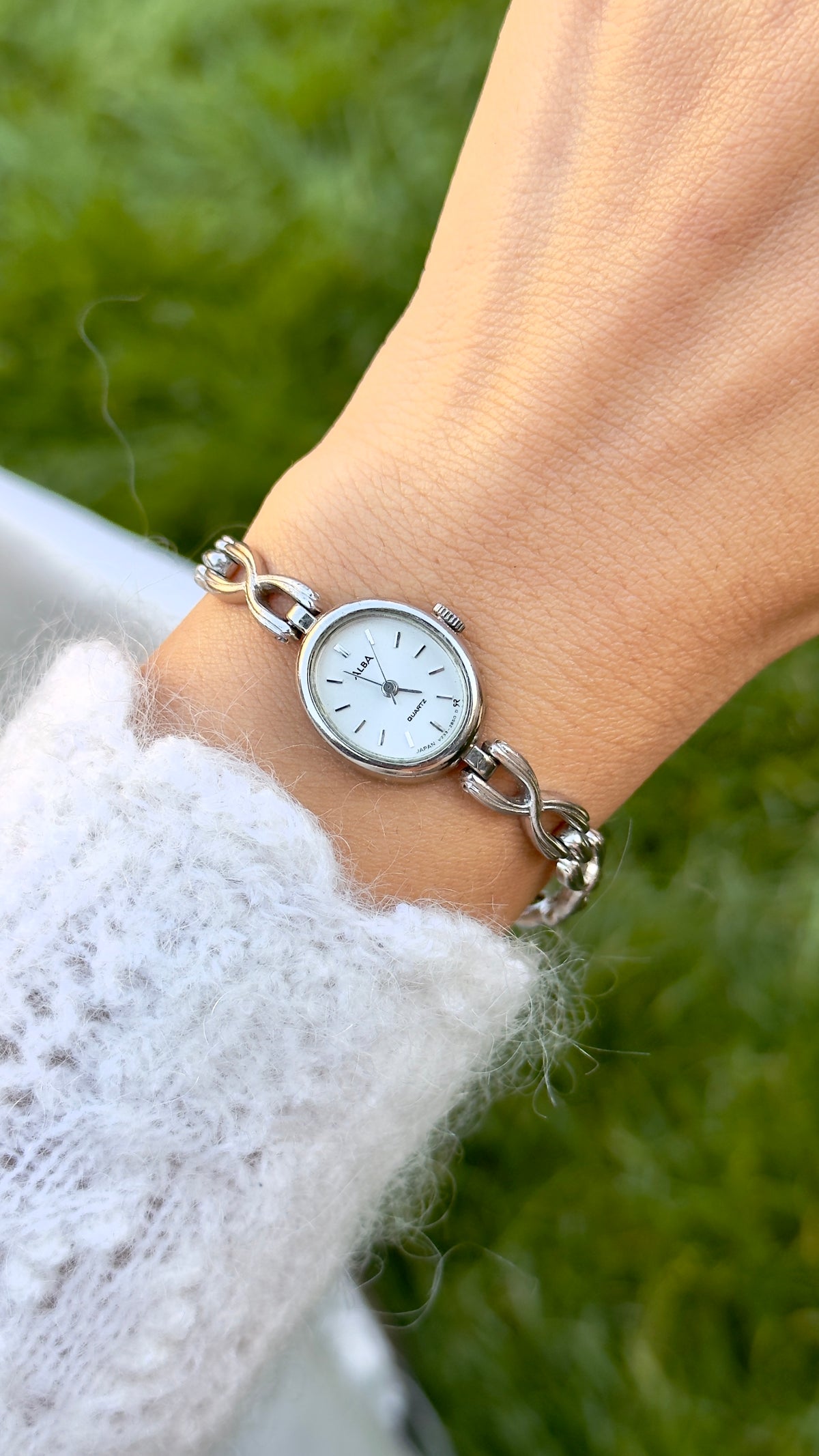Birth Year Seiko Vintage Watch - Silver Edition - | Personalized Gift for Her