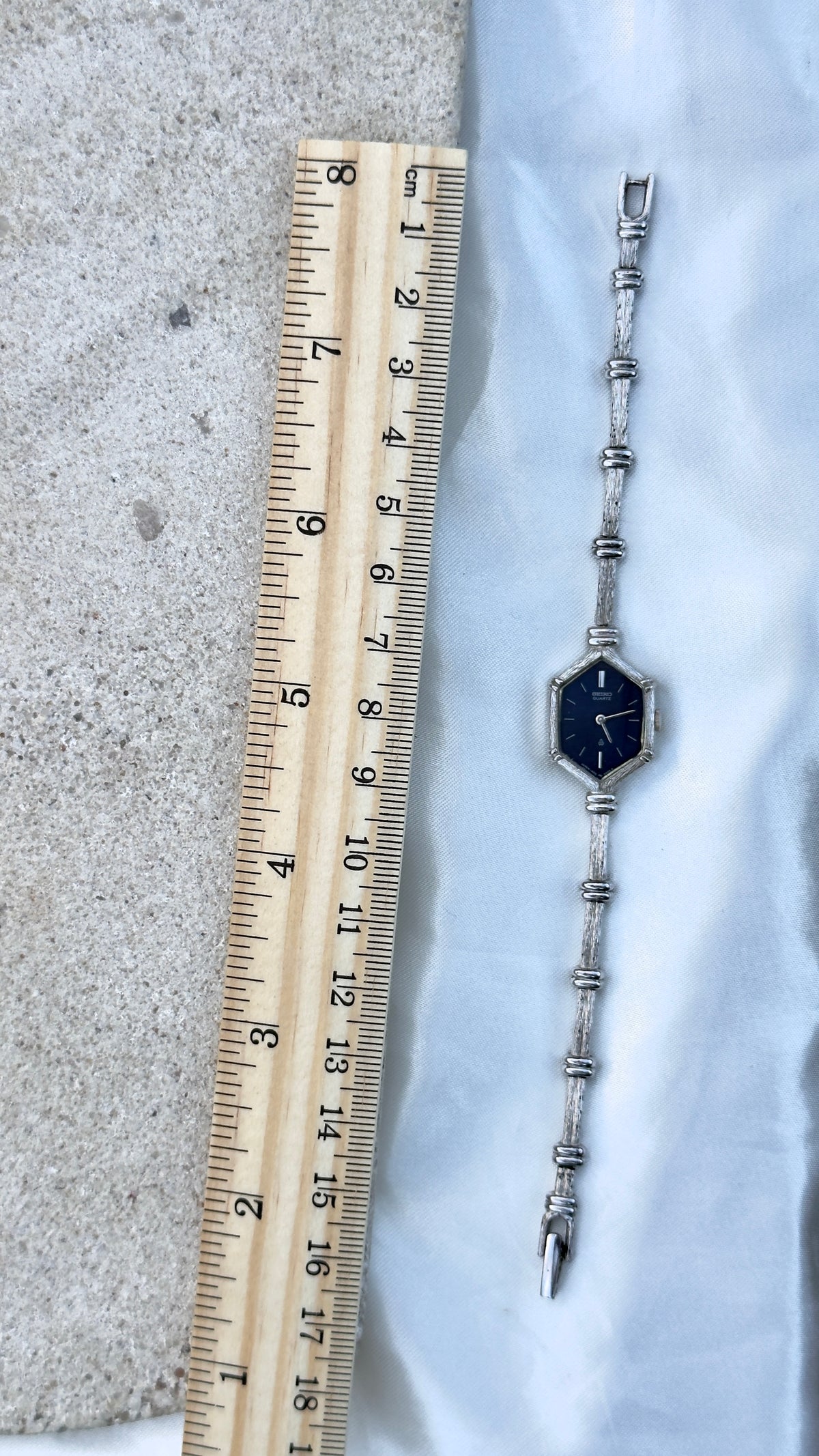 Ultra Rare Seiko Octagon Deep Blue Dial Vintage Watch 1989