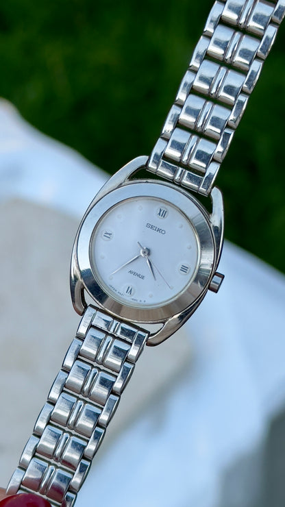 Birth Year Seiko Vintage Watch - Silver Edition - | Personalized Gift for Her