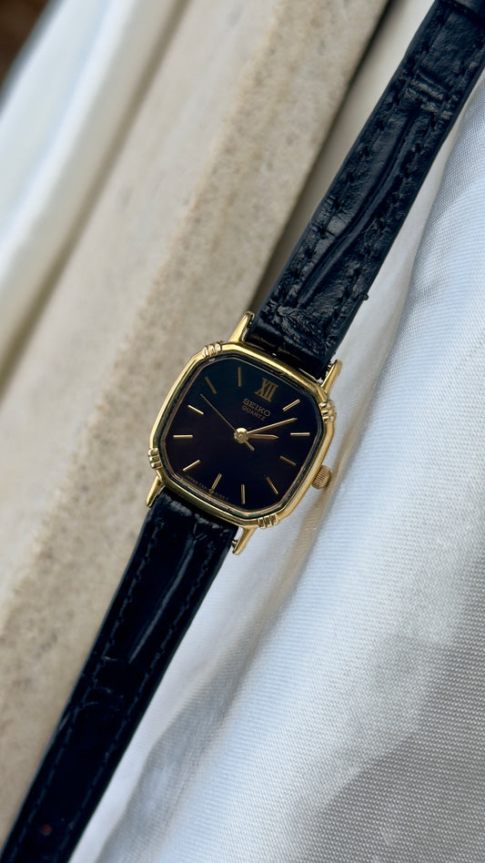 Vintage Seiko Women's Watch 1984 - Black Dial, Gold Plated, Mint Condition