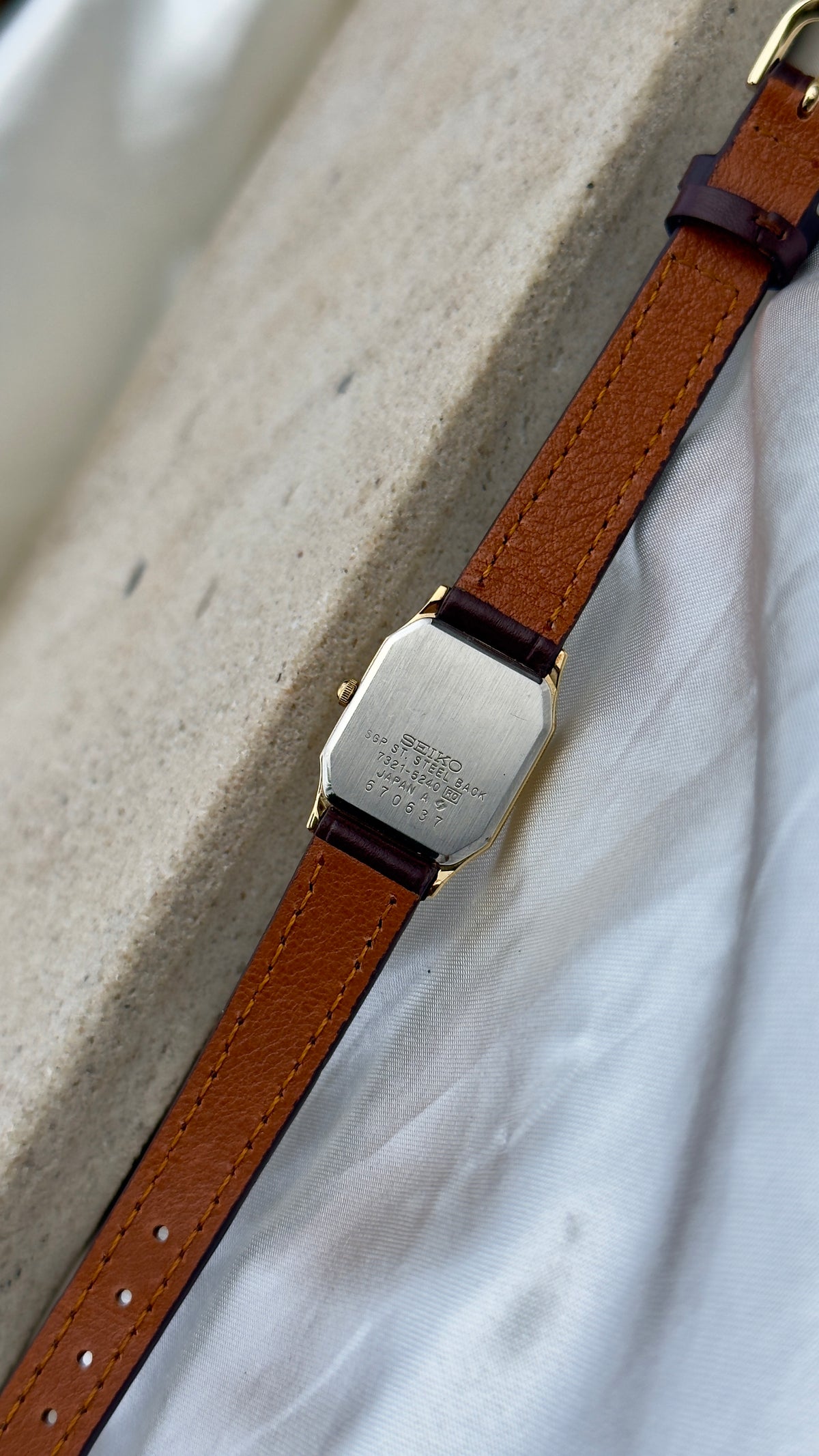 Vintage Seiko Women's Watch 1986 - Champagne Dial, Gold Plated, Handmade Genuine Leather