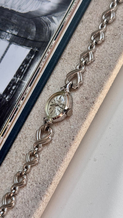 Seiko 1960s manual vintage watch - white gold plated