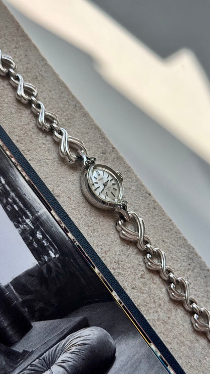 Seiko 1960s manual vintage watch - white gold plated