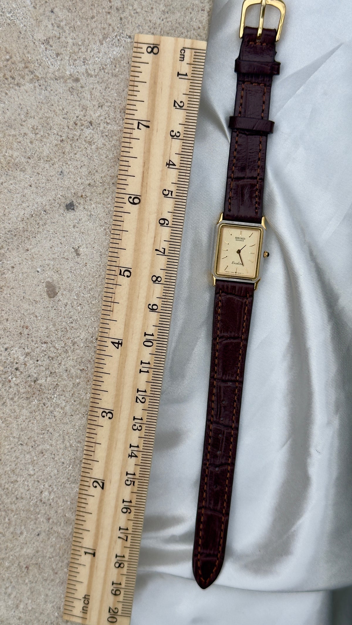 Vintage Seiko Exceline Women's Tank Watch 1985 - Gold Plated, Mint Condition