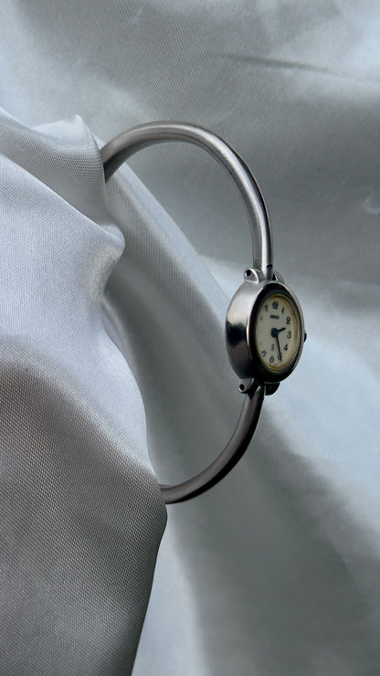 Super Rare Seiko Vintage Bangle Watch 1996