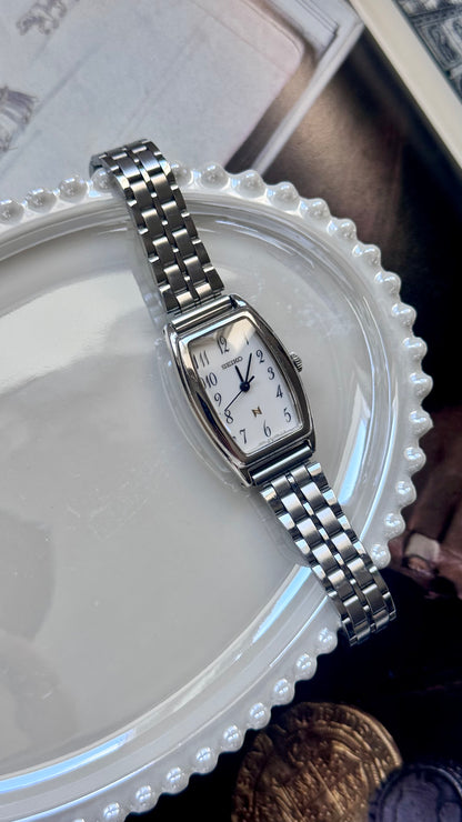Seiko Neue 1999 vintage watch