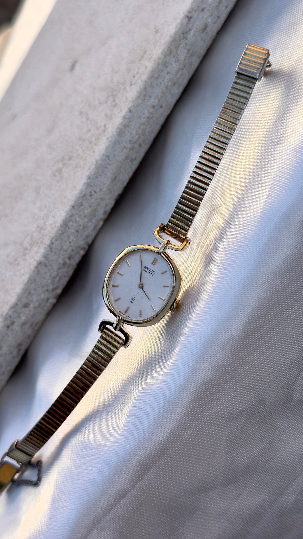 Rare Seiko Eclipse Vintage Watch 1988 - Gold Plated