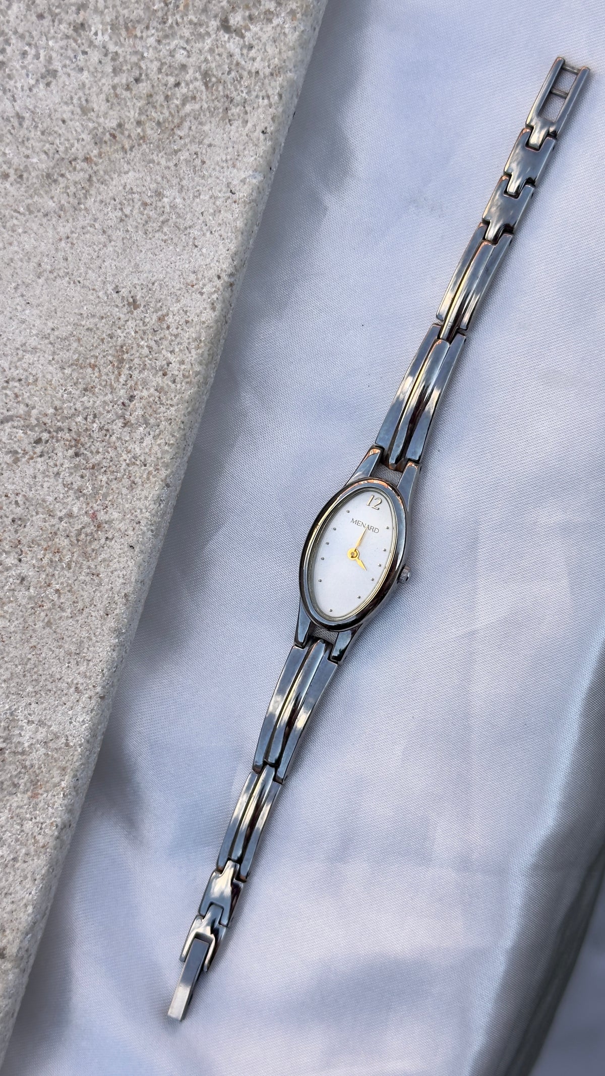 Menard Citizen vintage watch 1990s
