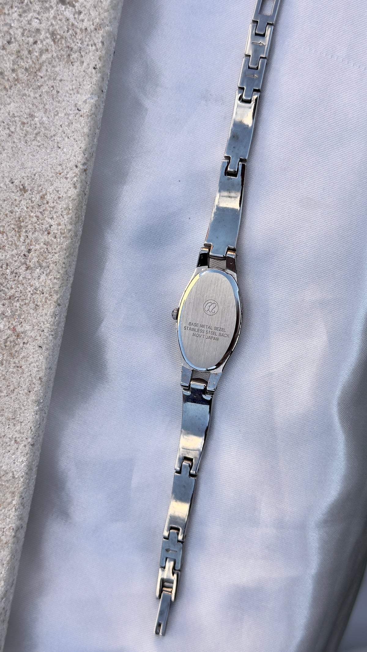 Menard Citizen vintage watch 1990s