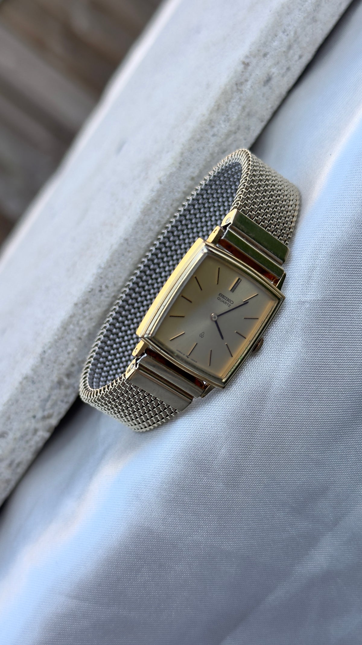 Seiko Vintage Tank Watch 1978 - stretch band
