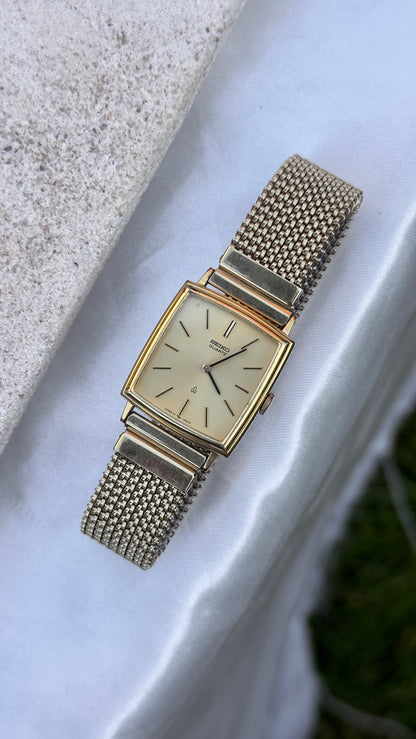 Seiko Vintage Tank Watch 1978 - stretch band