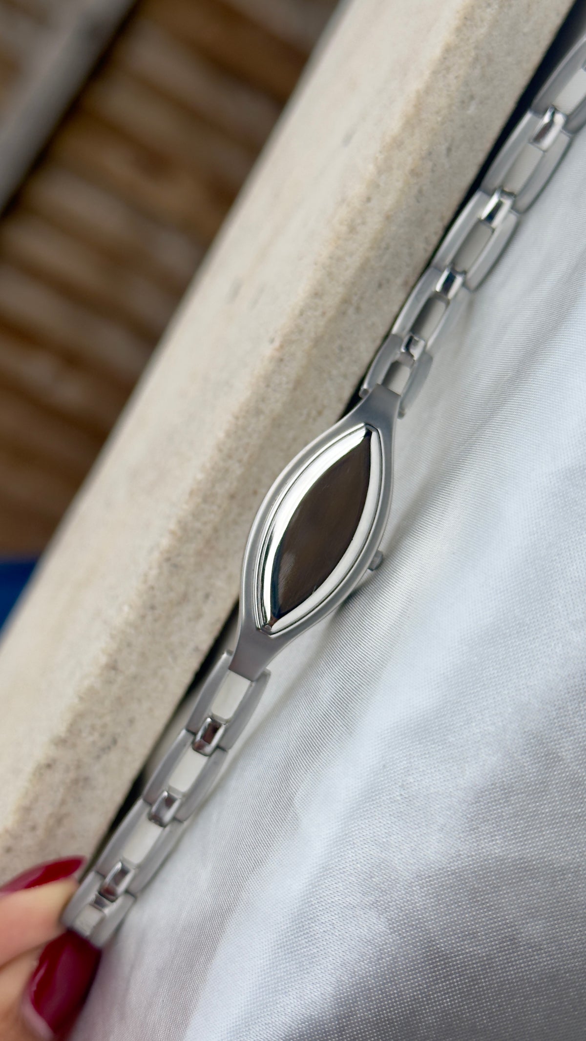 ORIENT Billet Peek-a-boo watch