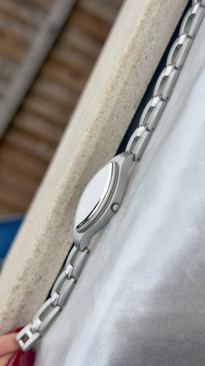 ORIENT Billet Peek-a-boo watch